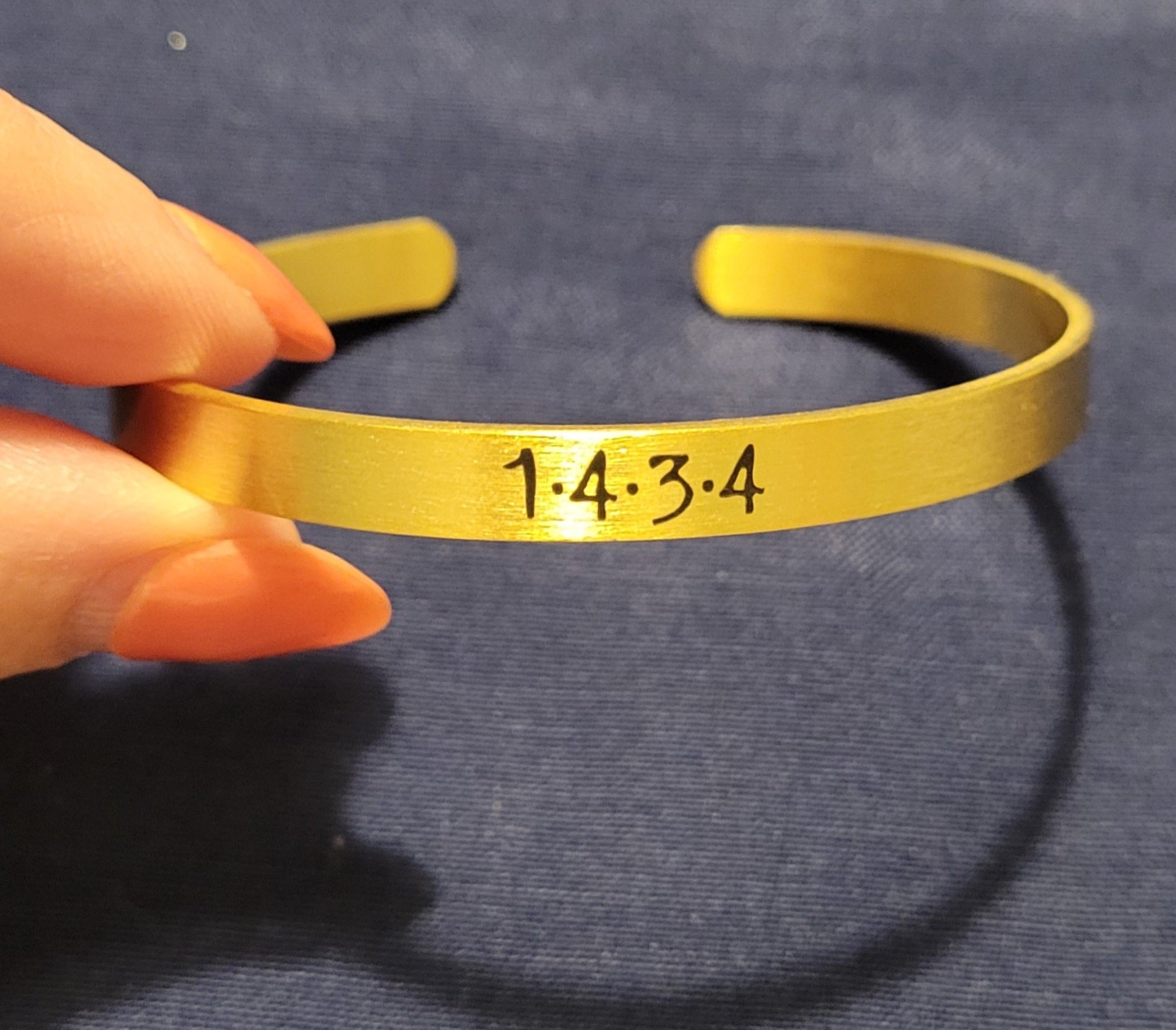 1.4.3.4 Bracelet